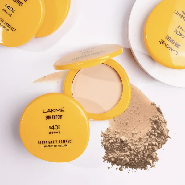 Lakme Sun Expert Ultra Matte SPF 40 PA+++ Compact (7gm) - Image 5